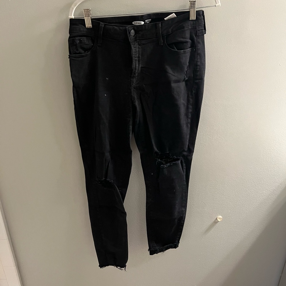 Old Navy black ripped jeans